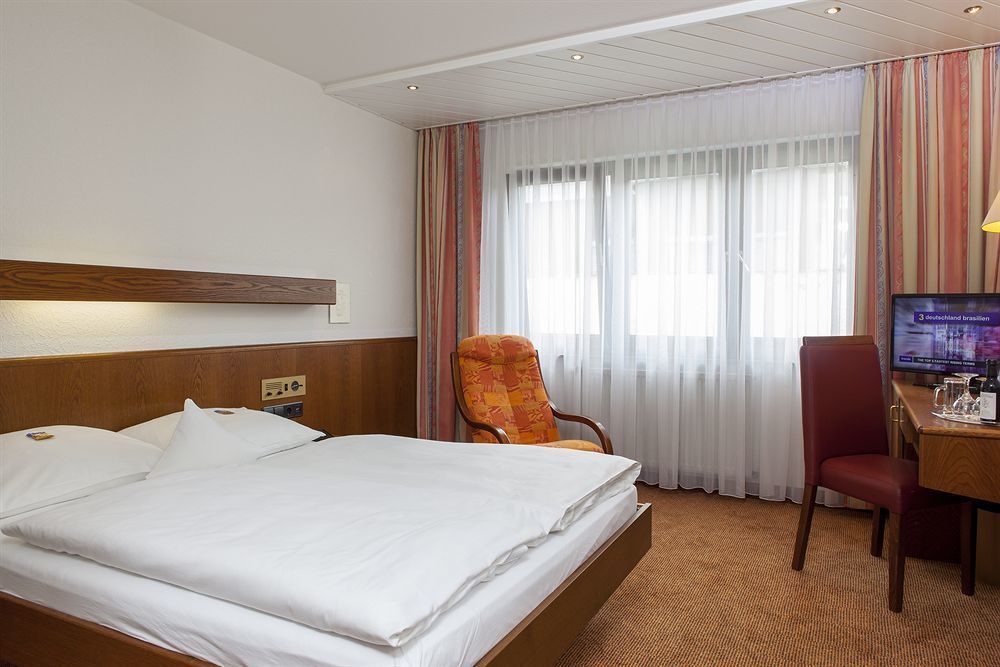 Hotel Lamm Ostfildern Luaran gambar